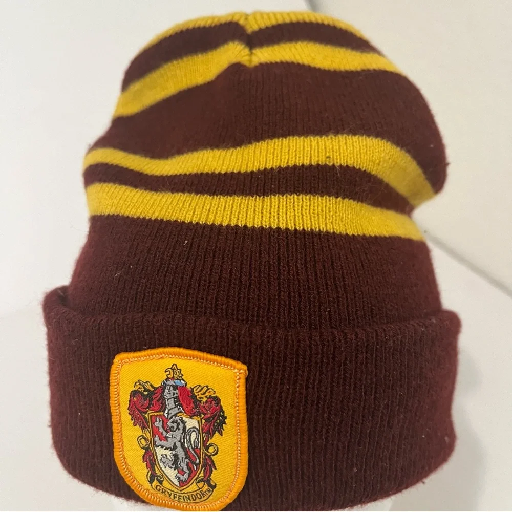 Harry Potter Gryffindor House Crest Striped Knit Cuff Beanie Hat Cap One Size